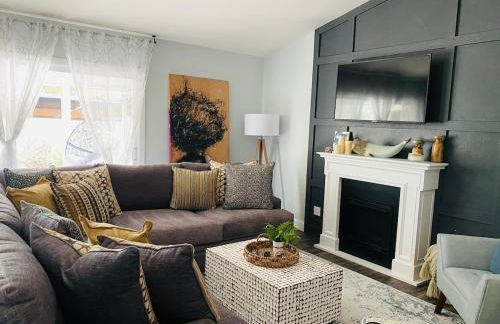 Waterfront Home Just Minutes To Beach - Photo 35