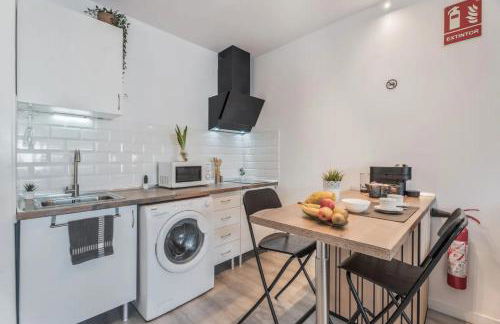 Moderno Estudio con Piscina en Arona - Ideal para Parejas - Foto 4