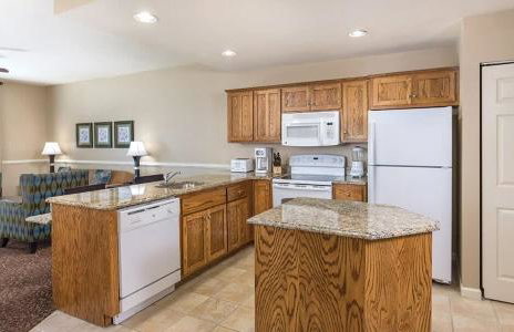 CW Governor's Green - 2BR- Apartment with Resort Access - Foto 37