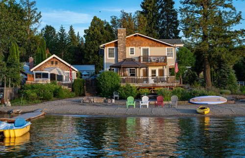 Charming Lakefront Cabin with Deck and Fire Pit! - Foto 1