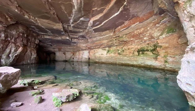 Aroe Jari Cavern & Lagoa Azul Cave Hiking Tour - Photo 2