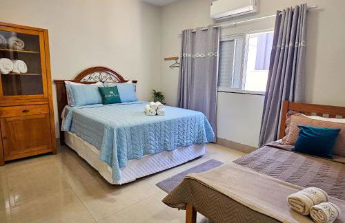 Casa ampla e confortável. Piscina e churrasqueira. - Foto 18