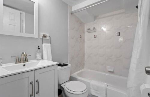 Capitol Hill Stay Like No Other - Photo 5