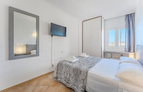 Ocean View - 1 Bedroom Apartment in Los Cristianos - Photo 13