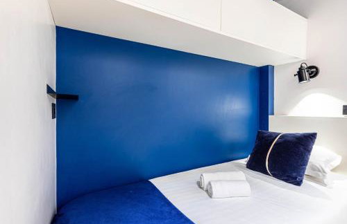 Family apartment at the foot of the Eiffel Tower - Photo 10