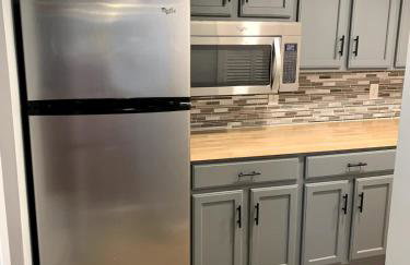 Elegant Modern Studio in Prime Location - Foto 15