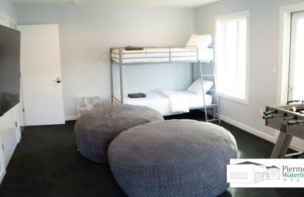 Piermont Waterfront Villa! - Photo 72