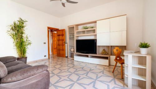 La Corte con Vista - with Terrace & Parking - Foto 4