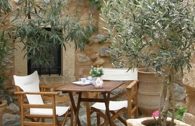 Dorovinis Monemvasia Castlehouses - Photo 43