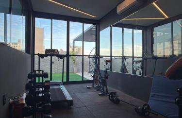 Lindo Studio com rooftop e piscina - Foto 7