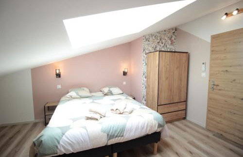 Verdun Centre - Full climatisation - 3 chambres - 7 couchages - 10 personnes - Parking Proche - Terrain 800m2 - Balnéothérapie - Air de jeux extérieurs - TOP CONFORT - Géré par PrestaZen'Services - Photo 25