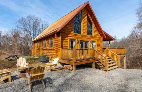 Family Friendly ~ Hocking Hills Cabin ~ Close to Caves, w/Wifi - Foto 2