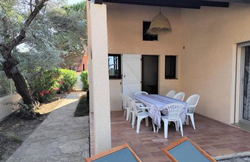 Grande villa, à deux pas de la plage, pinède et du grand Village de Noël - Foto 10