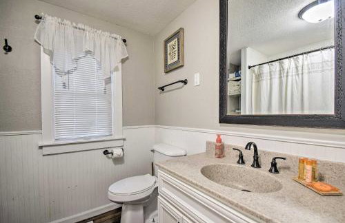 Cozy Goshen Farmhouse about 9 Mi to Amish Acres - Foto 14