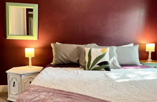 Sweet Stay with fully fenced yard - Foto 1