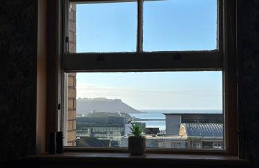 Central Plymouth Sea View Penthouse Apartment with Secure Parking - Foto 13