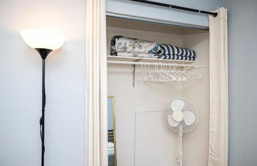 Family and Business Friendly Home near Great Mall & BART - 2640 - Foto 28