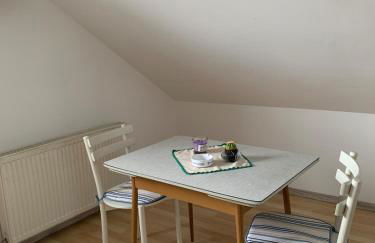 Geräumige Dachgeschosswohnung - Foto 8