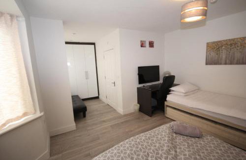 Lee's House - Photo 6