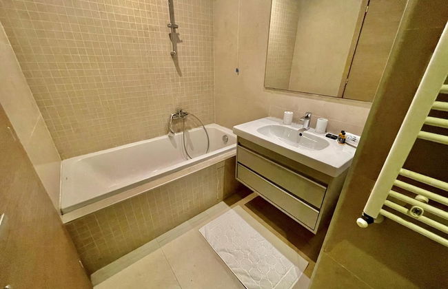 NEW Bright and Luxurious 2bds in Rd Malaga B10 - Foto 7