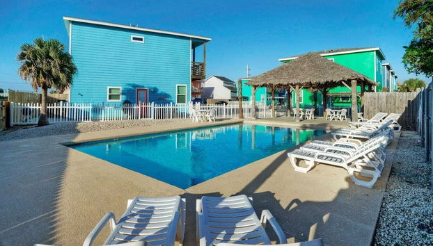 Private Pool+patio, Arcade Game, Walk to the Beach Ocean Devotion by Avantstay - Foto 3, Interior