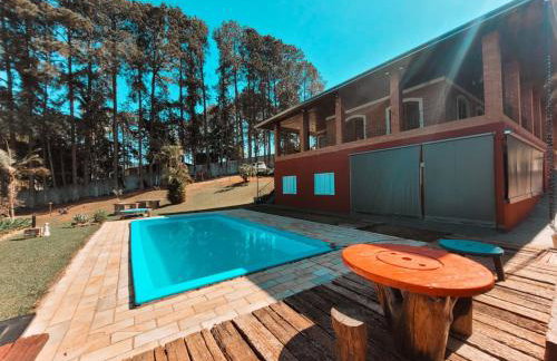 Chácara dos Pinheiros, 5 quartos em Atibaia divisa com Bragança Paulista - Foto 2