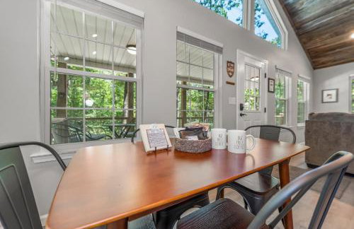 The Otter Box Cabin - 92 Acres Beside DeSoto State Park - Foto 28