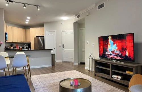 Spacious 1bdrm apartment 10 mins to Cedars-Sinai by car FREE Parking, King bed - Photo 3