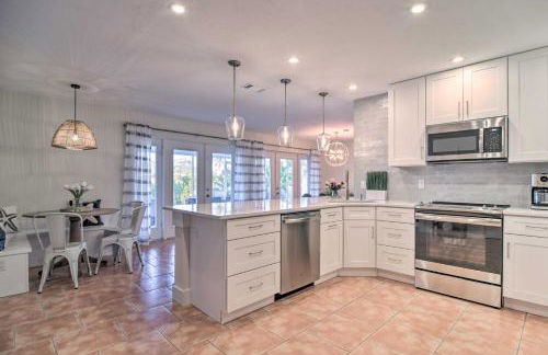 Beach House with Pool 3 Mi to Anna Maria Island! - Foto 8