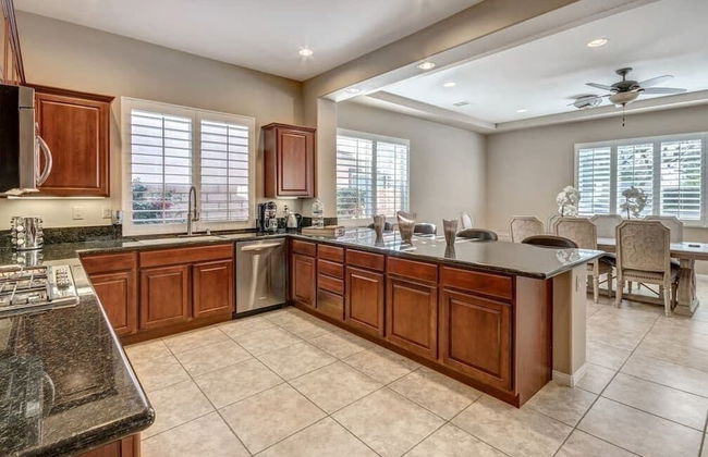 Lux Desert Oasis w/ saltwater pool near Coachella - Foto 11