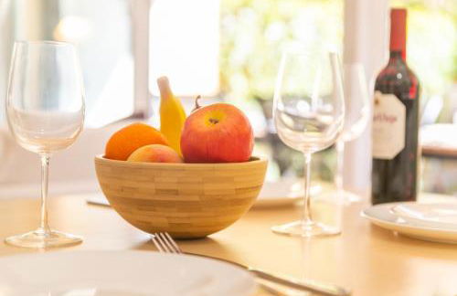 Adosado Nuevo con Piscina, Playa, Garaje y Jardín - Foto 15