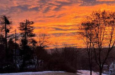 Romantic Nature Escape: Beautiful Log Cabin with Amazing Views and Hiking Trails Nearby in the White Mountains, New Hampshire - Foto 17