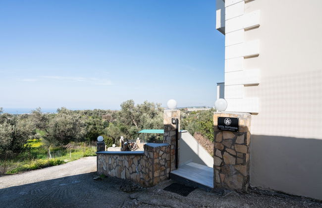 Superb Villa - Private Pool Jacuzzi Sauna Gym - Photo 22