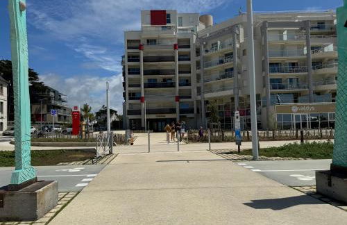 Cocon côtier - Vue sur Mer - Parking - Proche de la Thalasso - Terrasse - Foto 16