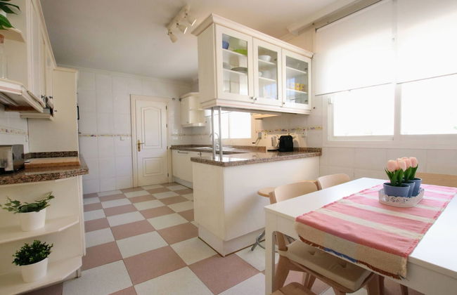 Tess Villa Becerra in Alhaurin de la Torre - Foto 8