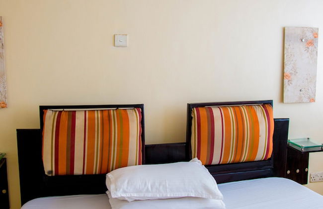 Shumuk Hotel and Apartments - Photo 18