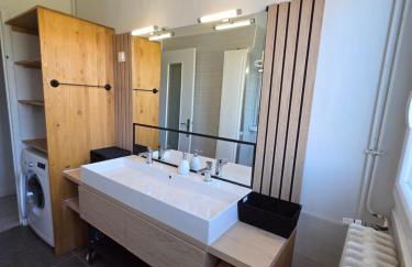 Maison familiale - ménage, serviettes, draps inclus - Foto 16