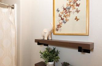 Topsider Condo w/ Stunning Lake Views, Shuffleboard & King Beds - Foto 27