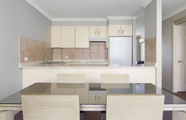 Pinnacle Apartments - Foto 16