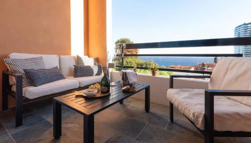 MONACO Border LUXURY SUITE - SEA VIEW - POOL - Foto 2