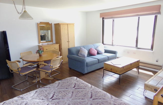 Edgewater Studio One bath EWJP - Photo 10