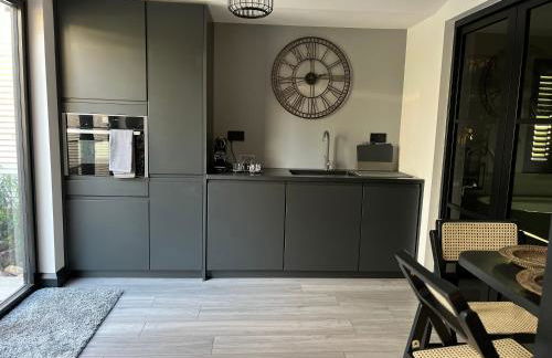 Caban Y Tan Ffawydd Luxury couples retreat with private Wood Fired Hot Tub - Foto 15