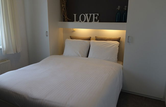 Wellness aan het Water in Earnewoude - Photo 3