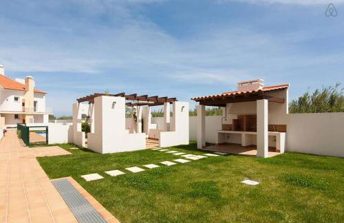 Casa Baleia - Praia e Piscina - 10 pessoas - Foto 22