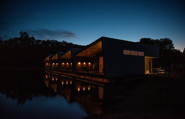 Edge Luxury Villas - Photo 44