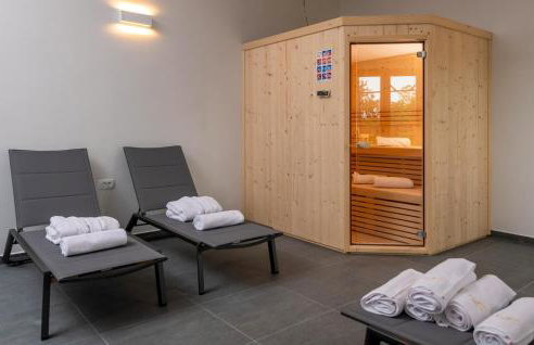 Gorgeous Home In Pican With Sauna - Foto 32