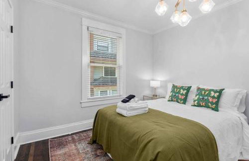 Walnut Remodeled Modern 5BR Home Walkable King Bed - Foto 37