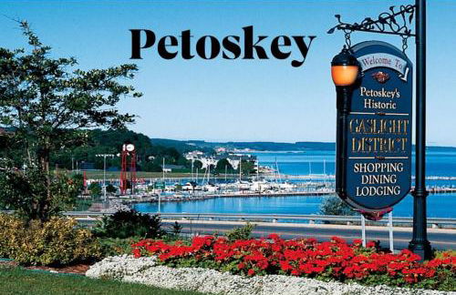 Petoskey Falls Escape-Hot Tub/Dogs/Petoskey/Boyne - Photo 59