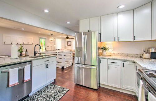 Little Farmhouse 3BR, 2BA Near Wineries - Foto 5