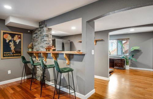 5 bed 4 bath and Pet friendly - Photo 41